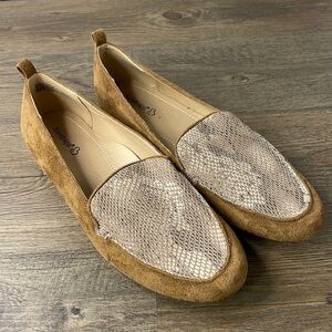 Beartraps Women’s Elliana Cognac Suede and snakeskin Flats, size 10